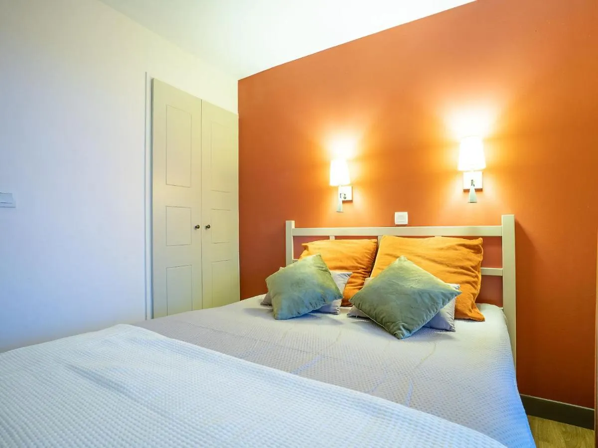 Apartment Village Cap Esterel - Le Belvedere-2 By Interhome Сен-Рафаэль