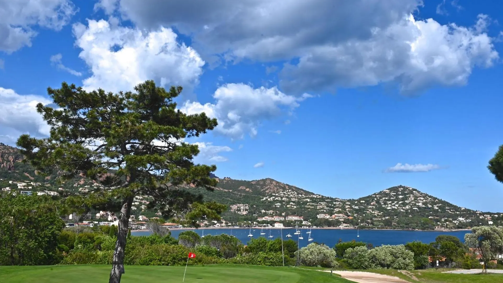 Apartment Village Cap Esterel - Le Belvedere-2 By Interhome Saint-Raphaël