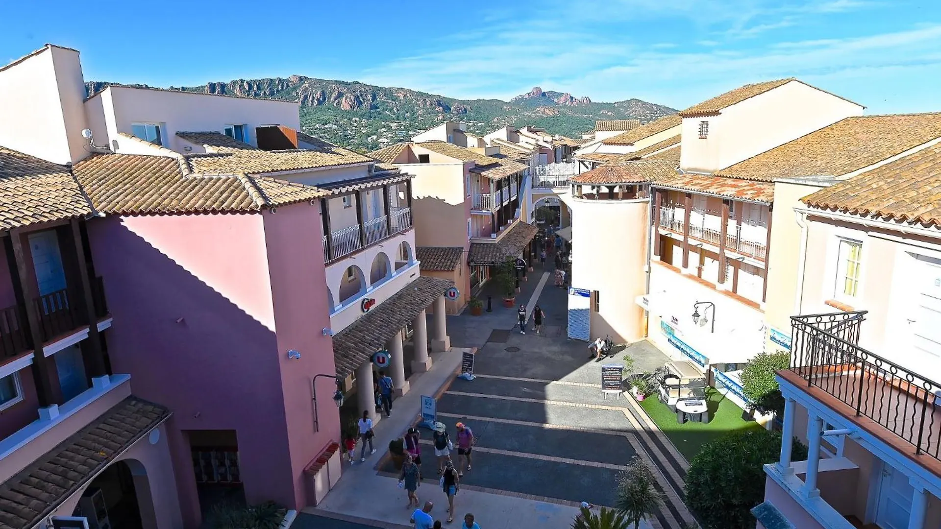 Apartment Village Cap Esterel - Le Belvedere-2 By Interhome Saint-Raphaël